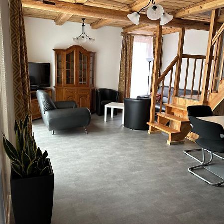1852 Landgasthof- Ferienwohnung Elze Eksteriør billede