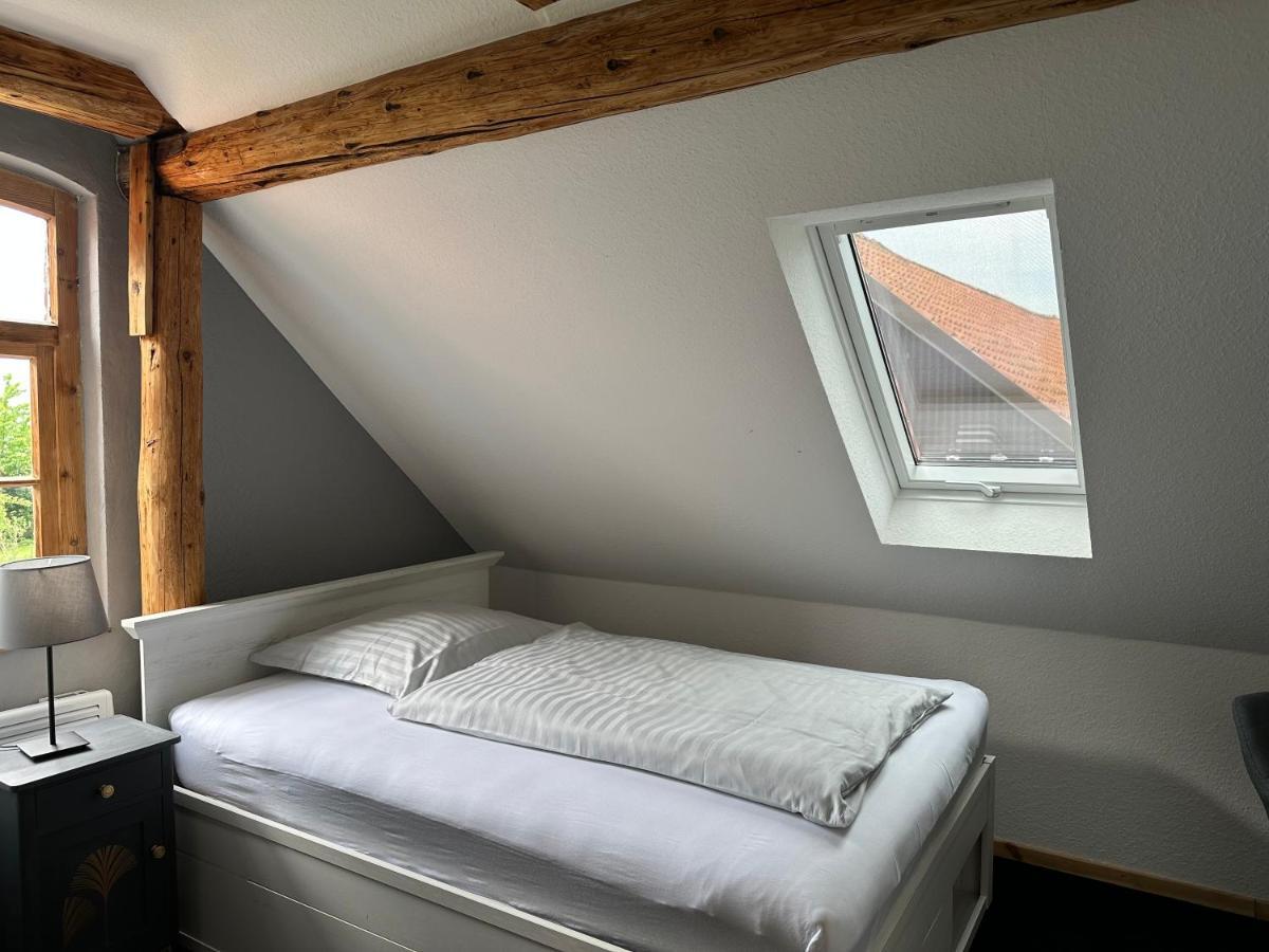 1852 Landgasthof- Ferienwohnung Elze Eksteriør billede